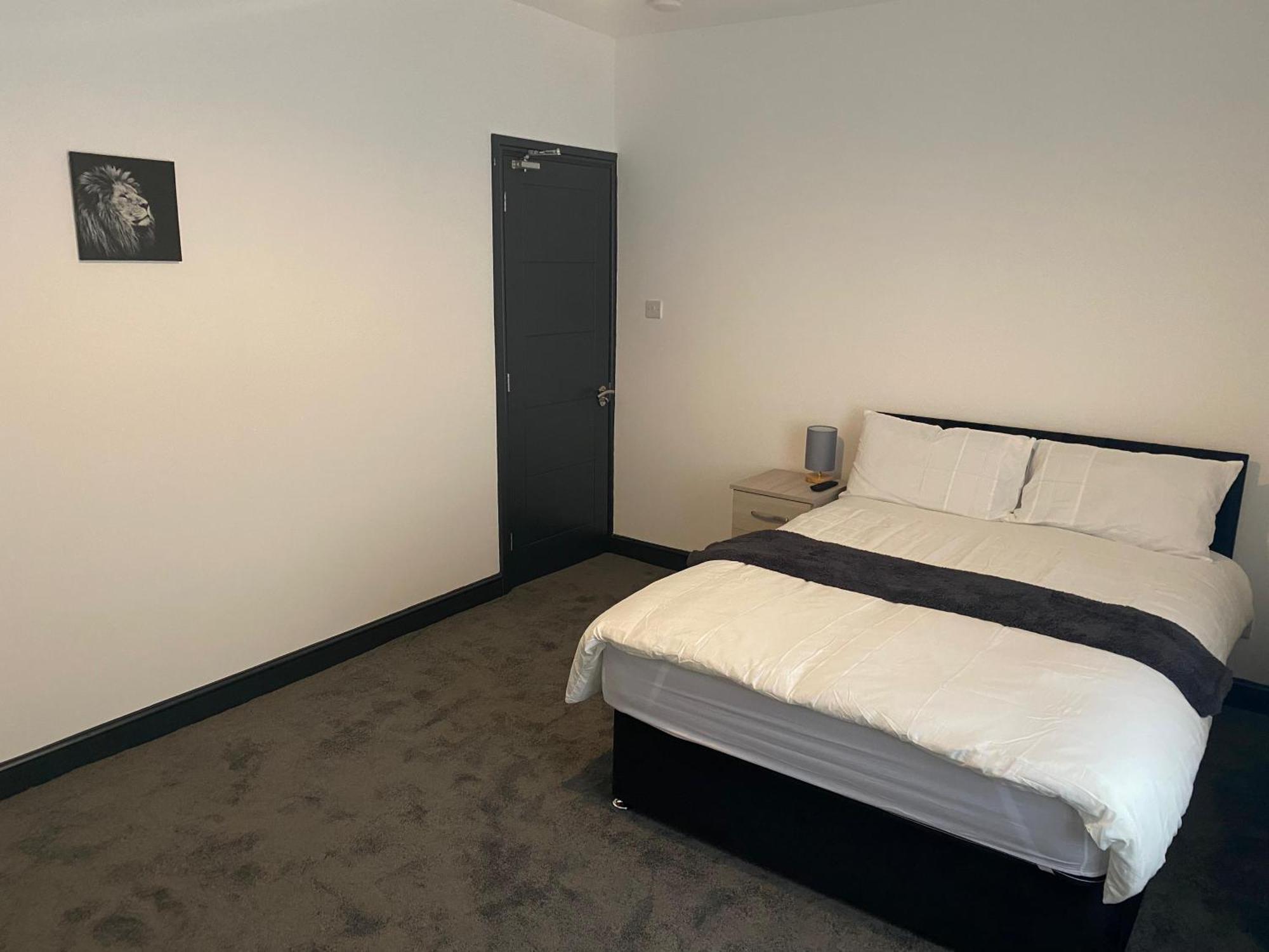 Houghton Guest House 2 Stoke-on-Trent Esterno foto
