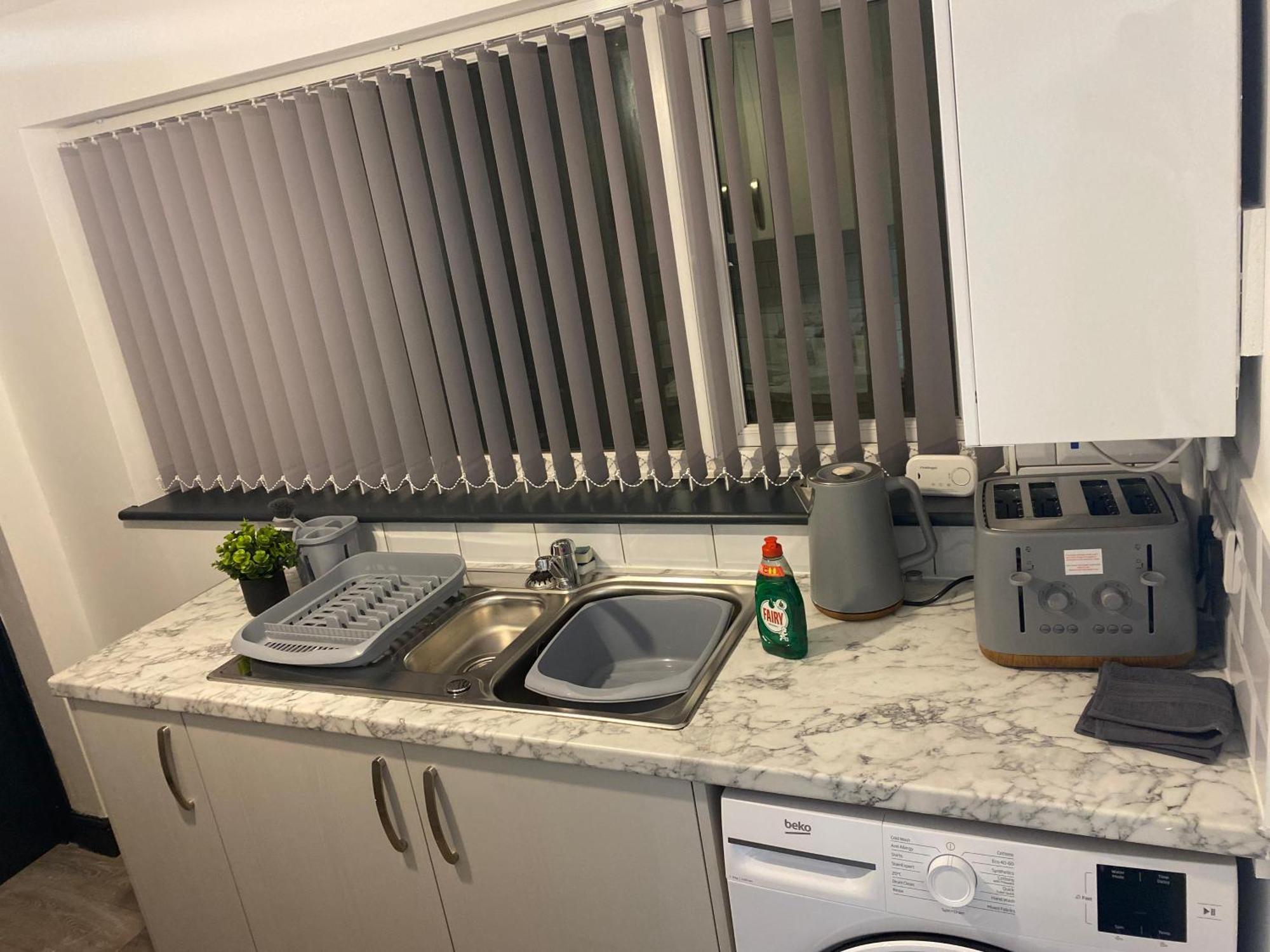Houghton Guest House 2 Stoke-on-Trent Esterno foto